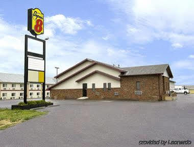 Super 8 By Wyndham Glendive Hotel Екстериор снимка